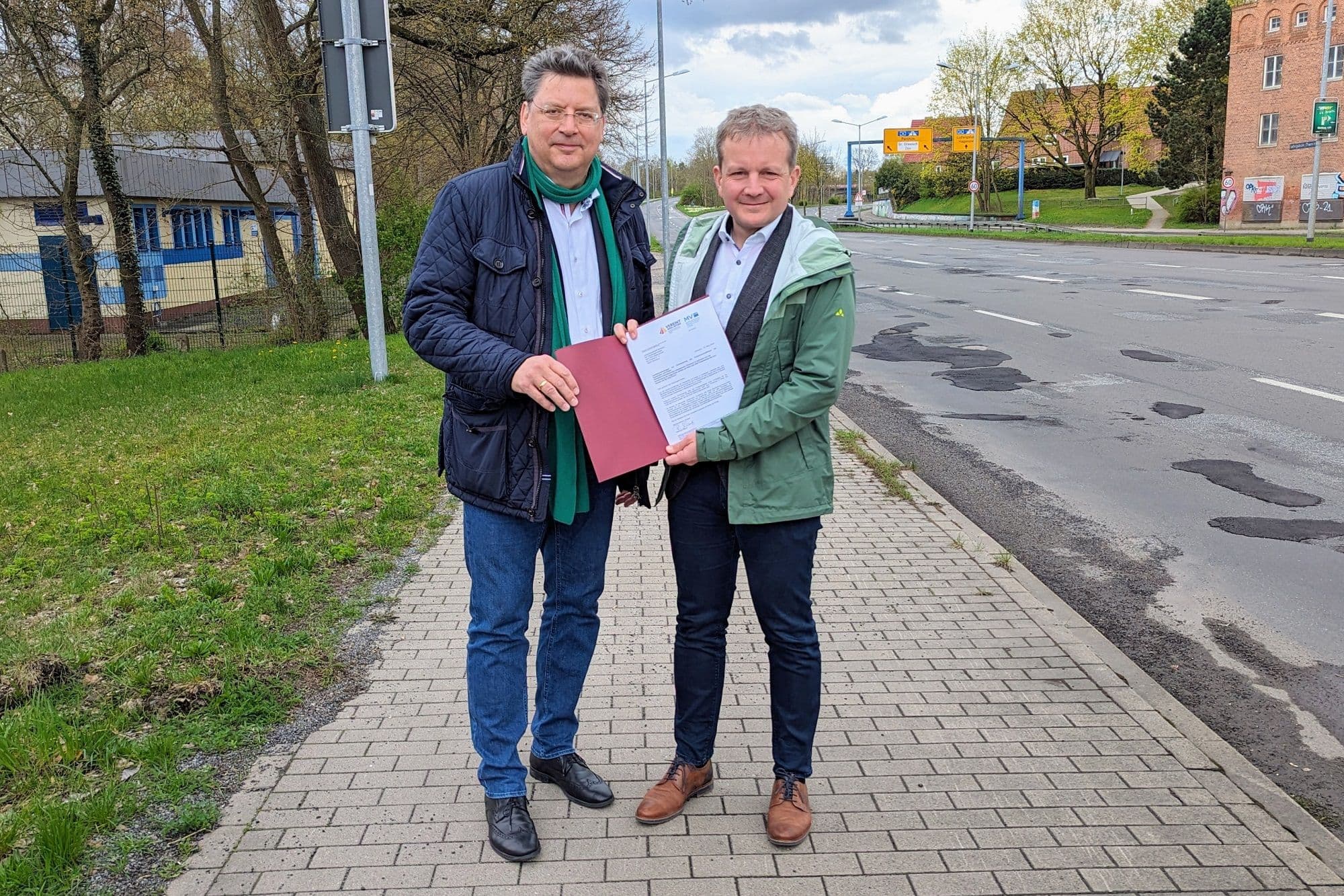 Instandsetzung der Ludwigsluster Chaussee gestartet