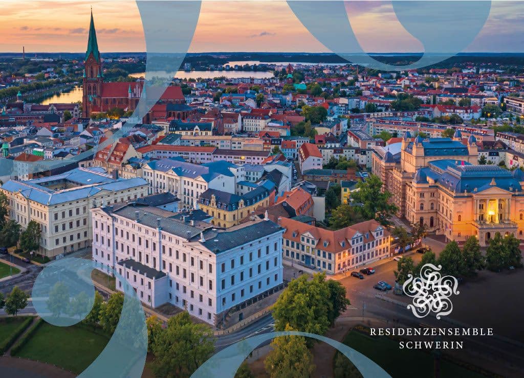 Residenzensemble Schwerin: Zeitreise in Bildern